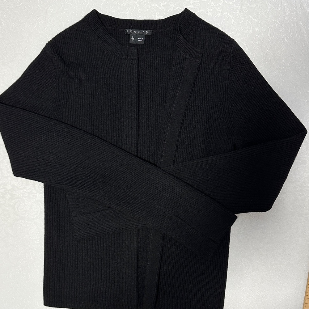Theory Classic Black Cardigan new